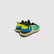 Load image into Gallery viewer, Valentino Garavani Lace Runner Green